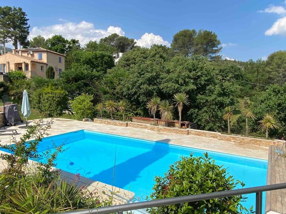 Appartement 2-4 Pers. Piscine, Entre Aix Et Cassis La Destrousse Εξωτερικό φωτογραφία